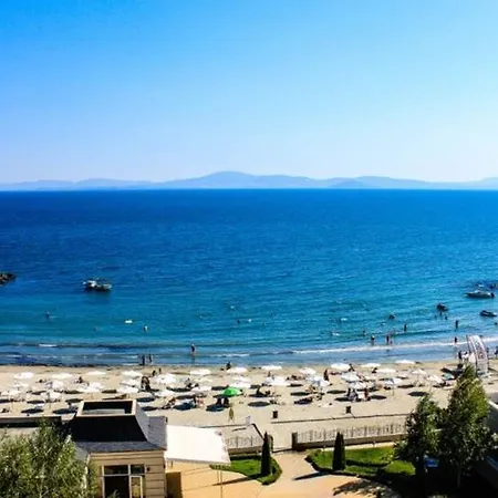 Apartament Private 1st Line Pomorie