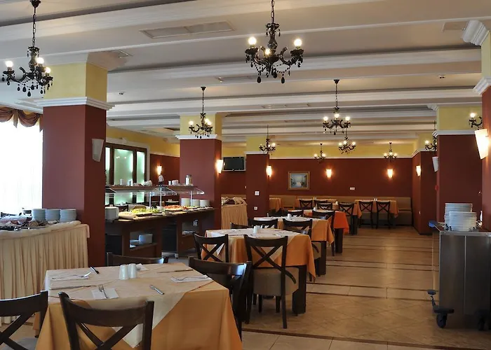 Private 1st Line アパート *