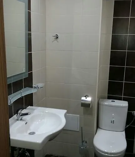 Private 1st Line アパート