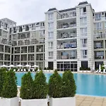 Private 1st Line Apartment
