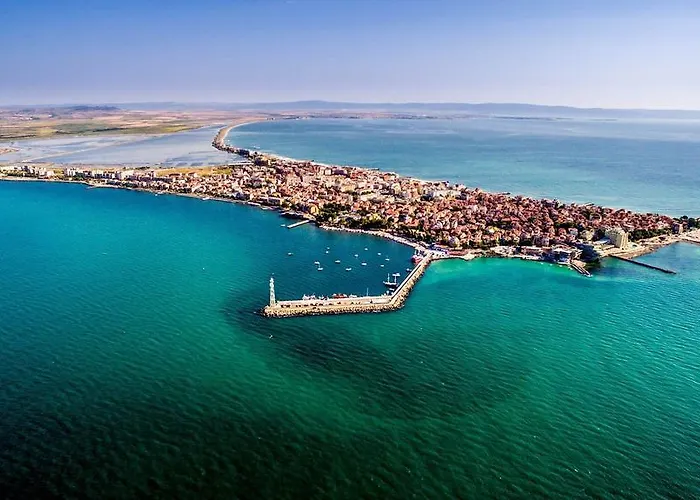 Private 1st Line Appartement Pomorie